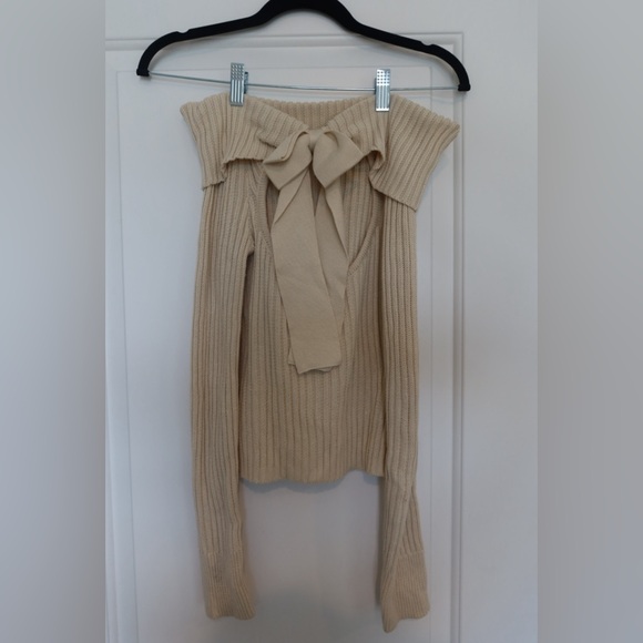 🧚🏻‍♀️Motel Rocks Bow-Back Off The Shoulder Sweater - Picture 3 of 4